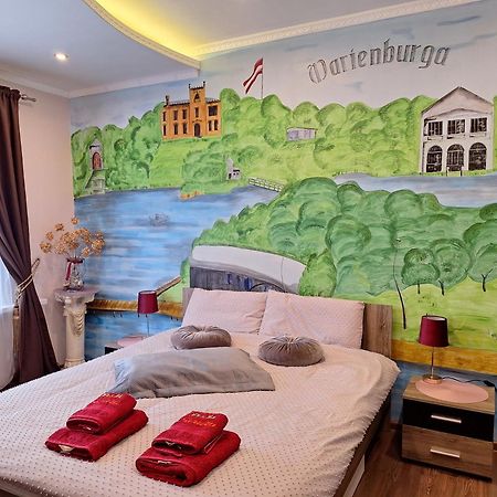 B&B Sandra Aluksne Bagian luar foto