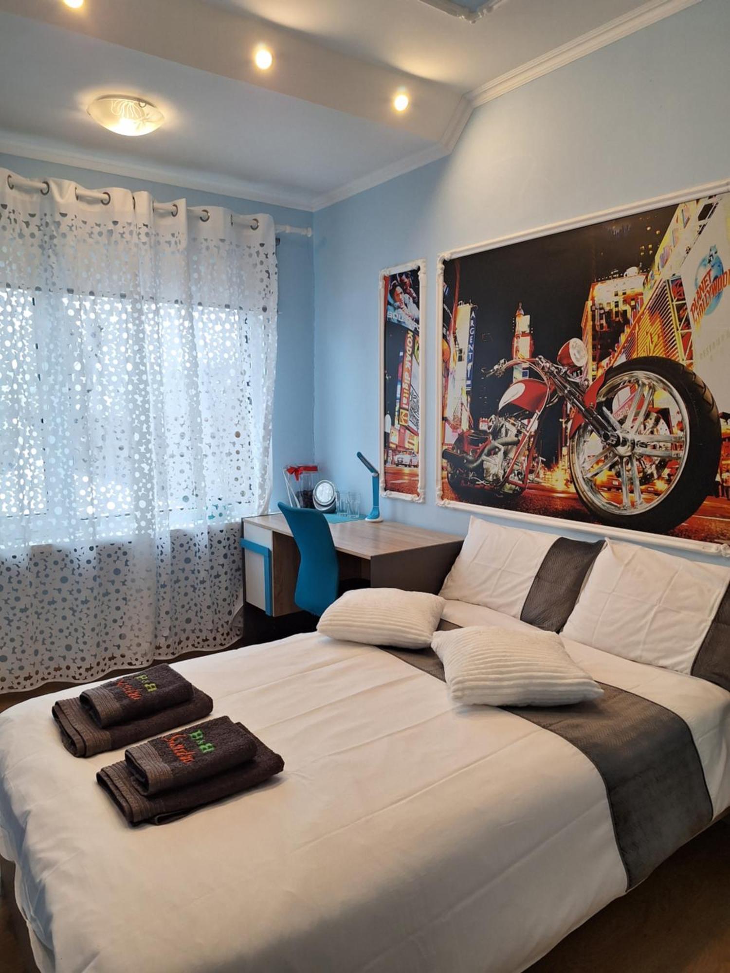 B&B Sandra Aluksne Bagian luar foto